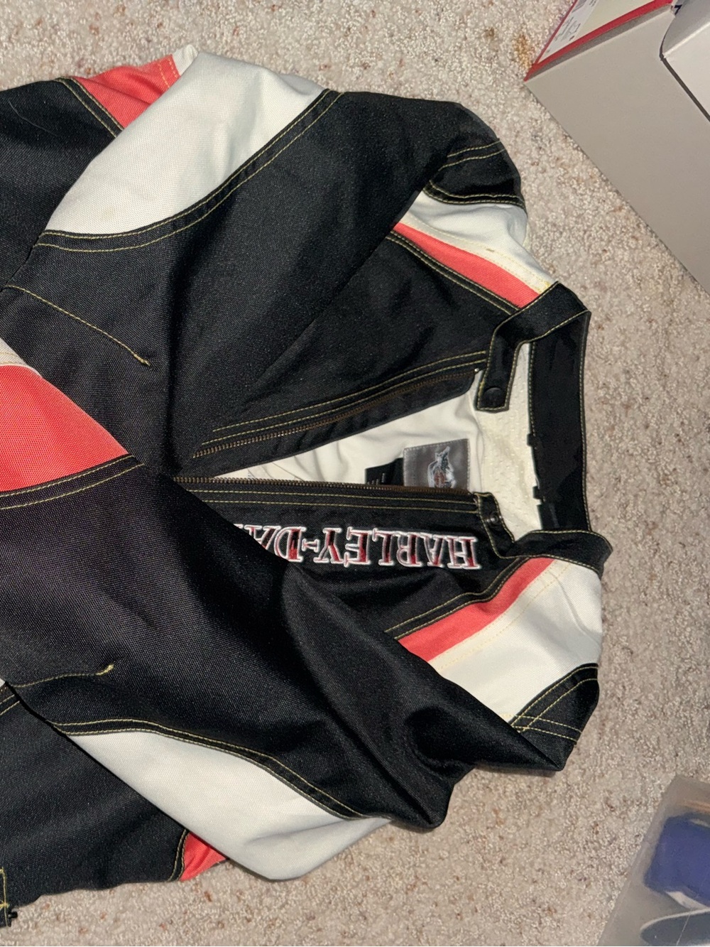 Black and Red Men’s Casual Zip Jeans